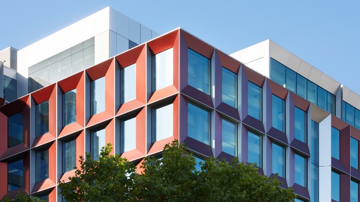 Exterior view of 245 Hammersmith Road
